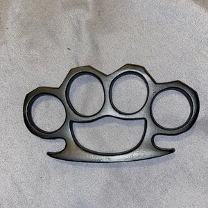 Black steel knuckles
